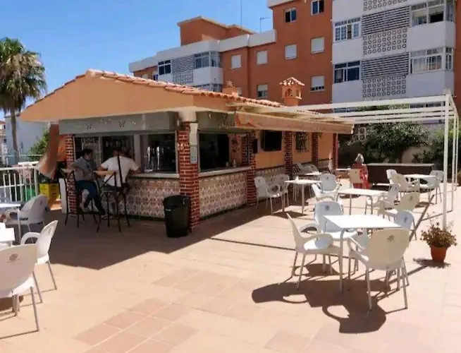 Apartamento Estudio Con Aire Acondicionado *