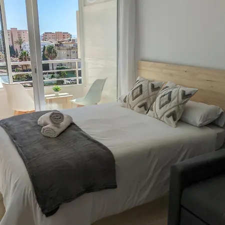 Estudio Con Aire Acondicionado Lägenhet Torremolinos