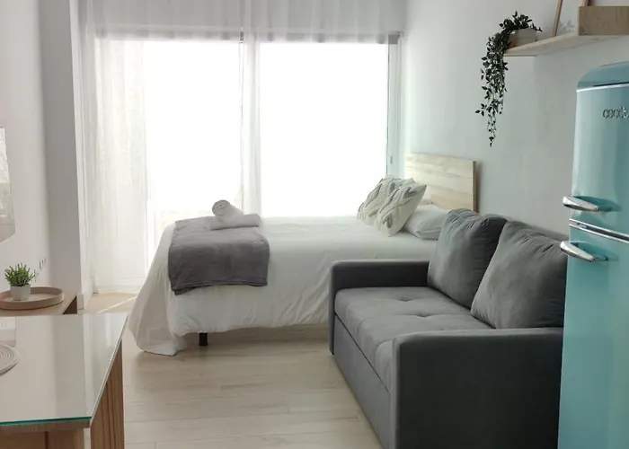 Estudio Con Aire Acondicionado * Торремолинос